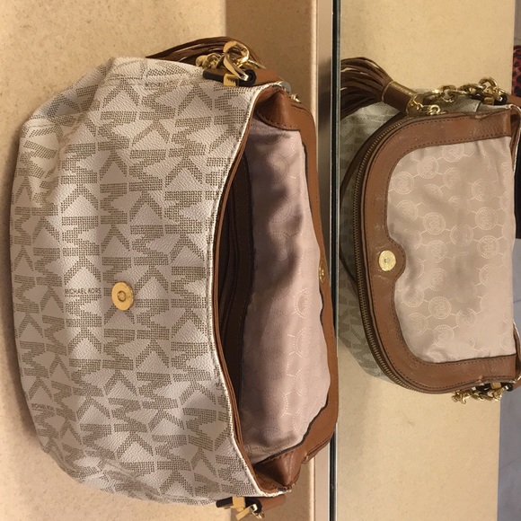 MIchael kors cream color medium size purse - Picture 2 of 3